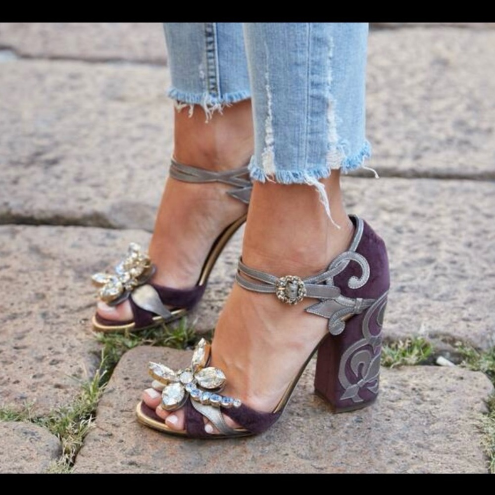 Dolce & And Gabbana Velvet Baroque Crystal Dragonfly Heels Shoes Sandals 37 7 - Picture 2 of 12